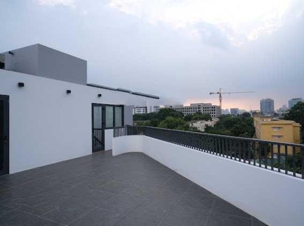 Bán nhà 6 tầng xây mới có thang máy tại Lê Đại Hành, Hai Bà Trưng, Hà Nội